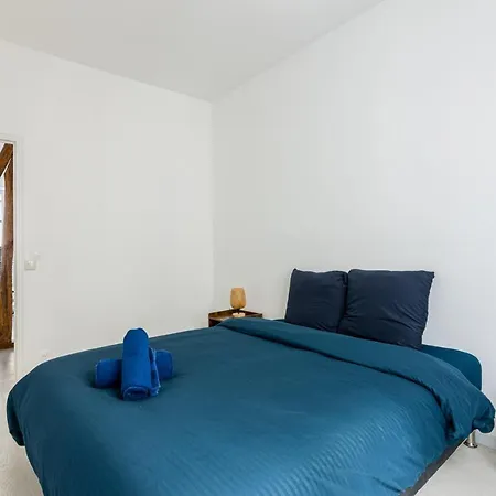 Luxurious 2 Bedroom Avenue Des Champs-elysees Saint-philippe Du Roule Free Netflix * Parigi